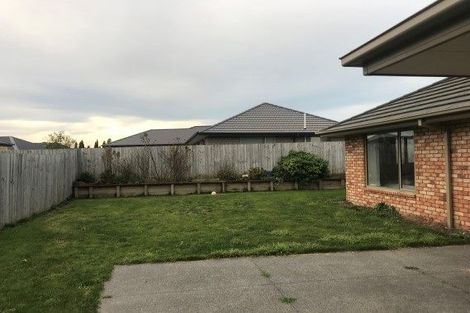 Photo of property in 61 Awatea Street, Ranui, Porirua, 5024