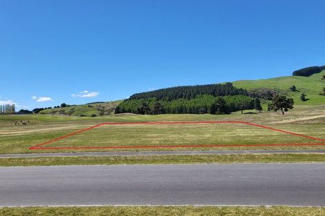 Photo of property in 20 The Fairways, Kinloch, Taupo, 3377