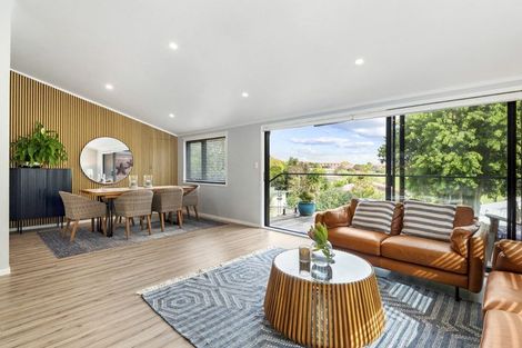 Photo of property in 30 Bay Vista Drive, Red Beach, 0932