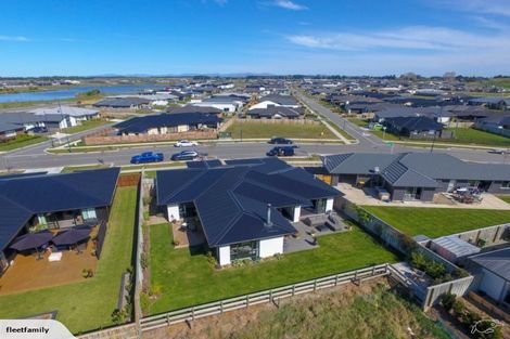 Photo of property in 13 Tiritiri Moana Drive, Pegasus, 7612