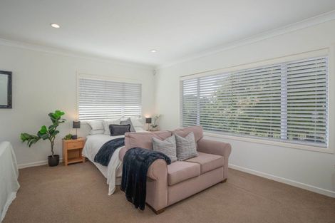 Photo of property in 142 Gillespie Place, Acacia Bay, Taupo, 3385