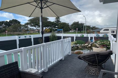 Photo of property in 93 Broadway, Waitara, 4320