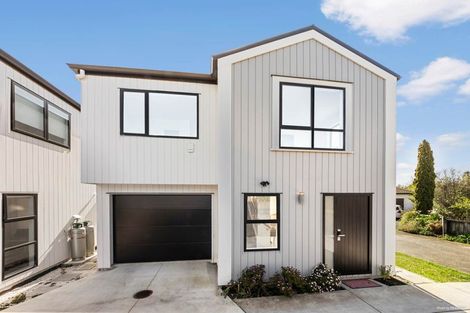 Photo of property in 18a Dana Place, Somerville, Auckland, 2014