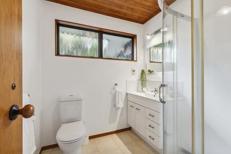 Photo of property in 14a Spicer Place, Tawa, Wellington, 5028