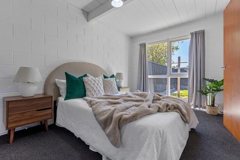 Photo of property in 14a Woodleigh Street, Frankleigh Park, New Plymouth, 4310