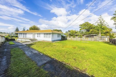 Photo of property in 65 Christmas Road, Manurewa, Auckland, 2102