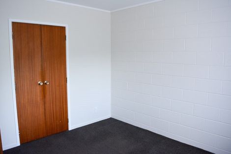 Photo of property in 3/318 Te Atatu Road, Te Atatu South, Auckland, 0610