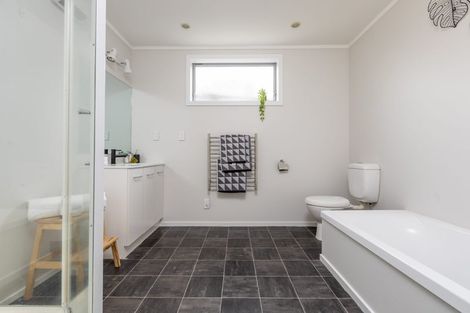 Photo of property in 241 Middleton Road, Glenside, Wellington, 6037