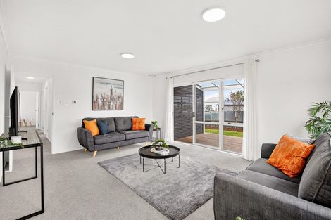 Photo of property in 15 Oleander Place, Bell Block, New Plymouth, 4312