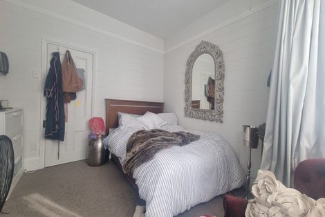 Photo of property in 147a Holly Road, St Albans, Christchurch, 8014