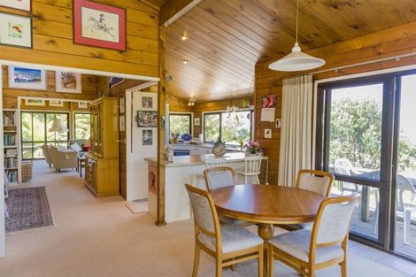 Photo of property in 13 Punga Place, Whitianga, 3510