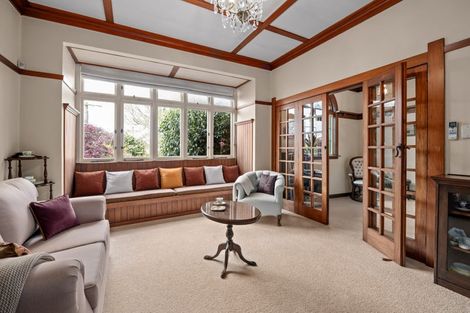 Photo of property in 17 Te Aroha Street, Hamilton East, Hamilton, 3216