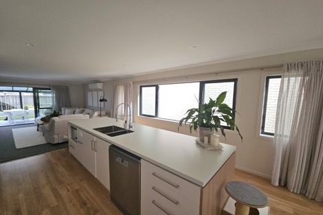 Photo of property in 13 Kakariki Lane, Rototuna North, Hamilton, 3210