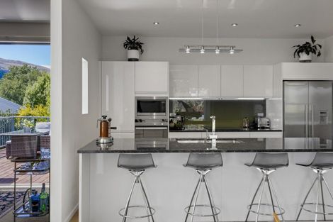 Photo of property in 538 Peninsula Road, Kelvin Heights, Queenstown, 9300