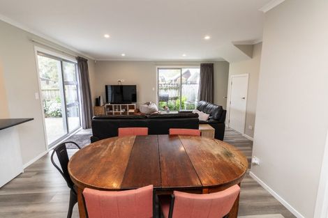 Photo of property in 12b Palmer Crescent, Silverstream, Upper Hutt, 5019