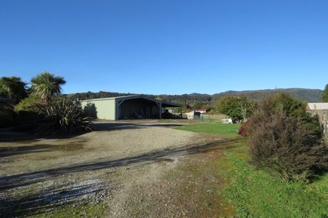 Photo of property in 24 Conlon Street, Reefton, 7830