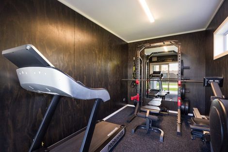Photo of property in 24 Matamau Street, Palmerston North, 4414
