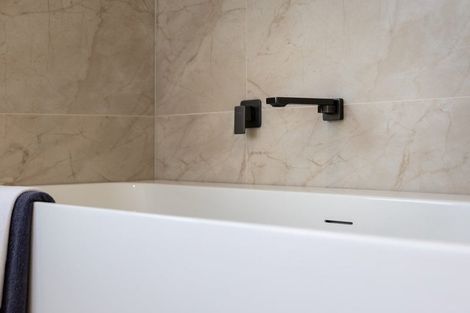 Photo of property in 4 Seawind Way, Hobsonville, Auckland, 0616