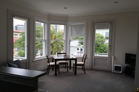 Photo of property in 1/10 Hobson Crescent, Thorndon, Wellington, 6011