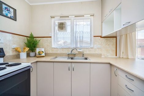 Photo of property in 2/17 Princes Street, Kensington, Whangarei, 0112
