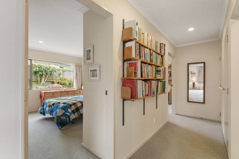 Photo of property in 35 Lakeridge Close, Rangatira Park, Taupo, 3330