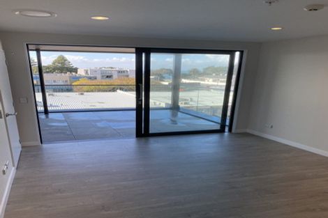 Photo of property in The Victor, 311/4 Bute Road, Browns Bay, Auckland, 0630