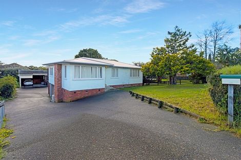 Photo of property in 15 Sherwood Avenue, Te Atatu South, Auckland, 0610