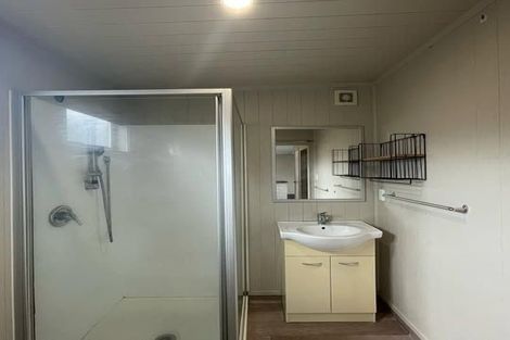 Photo of property in 2 Caserta Place, Clover Park, Auckland, 2023