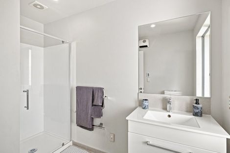 Photo of property in 8 Caulfield Avenue, Halswell, Christchurch, 8025