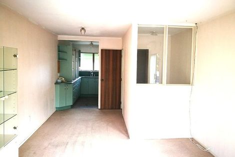 Photo of property in 1/320 Pakuranga Road, Pakuranga Heights, Auckland, 2010