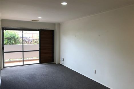 Photo of property in 18c/30 Westward Ho, Glen Eden, Auckland, 0602