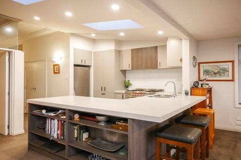 Photo of property in 712 Highgate, Maori Hill, Dunedin, 9010