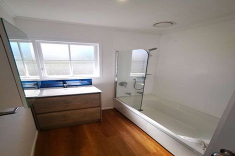 Photo of property in 33 Stockdale Street, Wainuiomata, Lower Hutt, 5014