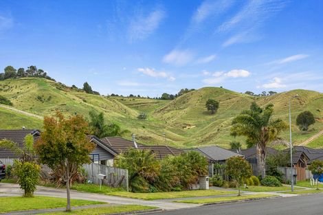 Photo of property in 129 Ballintoy Park Drive, Welcome Bay, Tauranga, 3175