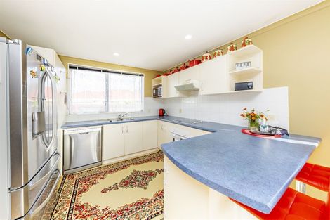 Photo of property in 24 Scotts Field Drive, Takanini, 2112