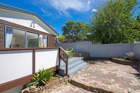 Photo of property in 3/6a Botany Road, Howick, Auckland, 2010