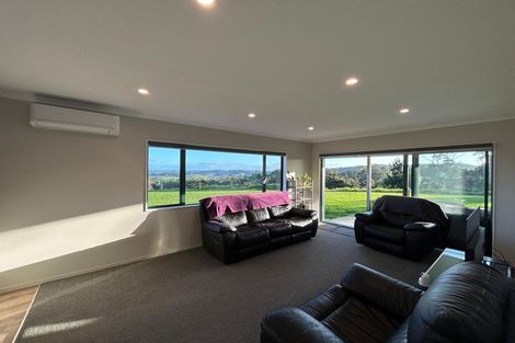 Photo of property in 136 Gatfield Road, Kaukapakapa, 0873