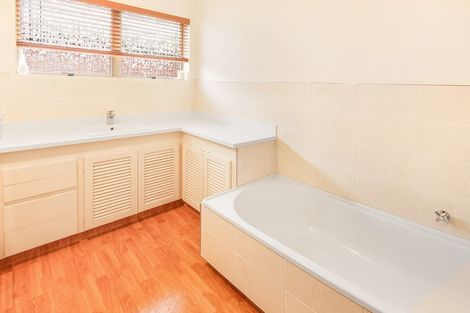 Photo of property in 51 Glen Lynne Avenue, Queenwood, Hamilton, 3210