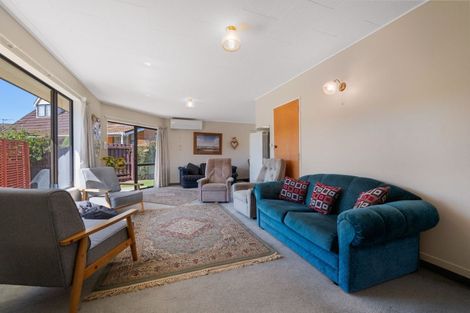 Photo of property in 15 Orchard Street, Clyde, 9330