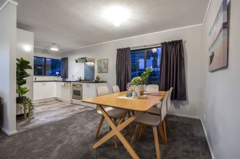 Photo of property in 8 Finn Place, Titahi Bay, Porirua, 5022