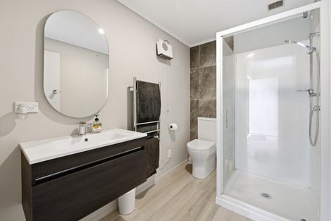 Photo of property in 200 Kawaha Point Road, Kawaha Point, Rotorua, 3010