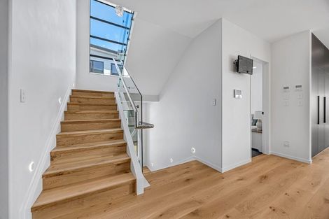 Photo of property in 9 Michael Richard Place, East Tamaki Heights, Auckland, 2016