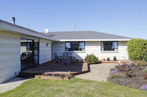 Photo of property in 15 Gordon Street, Weston, Oamaru, 9401