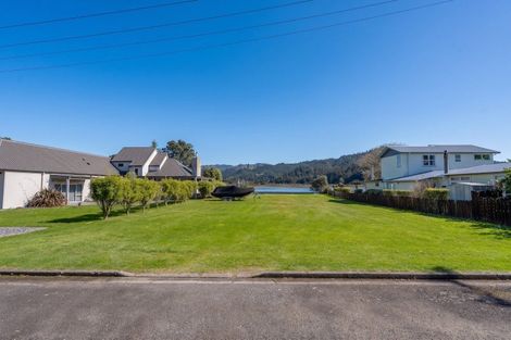Photo of property in 20 Marquet Place, Tairua, 3508