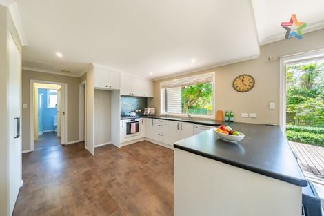 Photo of property in 51 Pohutukawa Street, Woburn, Lower Hutt, 5010