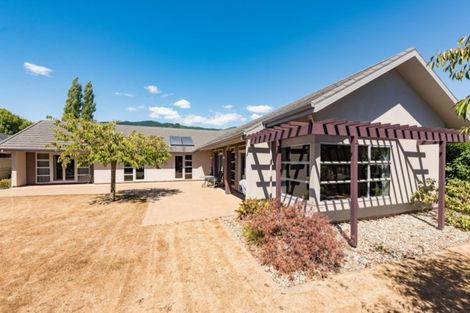 Photo of property in 15 Aratia Way, Richmond, 7020