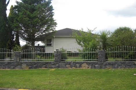 Photo of property in 18 Tamworth Close, Manurewa, Auckland, 2102