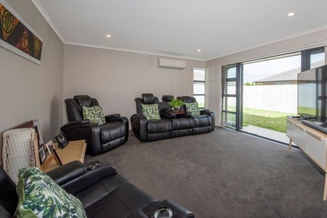 Photo of property in 26 Blanche Road, Papamoa Beach, Papamoa, 3118