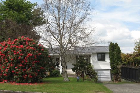 Photo of property in 13 Grand Vue Road, Kawaha Point, Rotorua, 3010