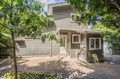 Photo of property in 53 Wood Bay Road, Titirangi, Auckland, 0604